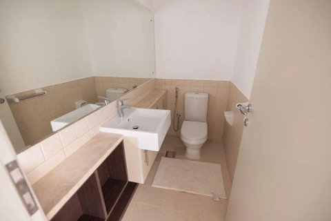 Villa en Dubai Silicon Oasis, Dubai, 4 dormitorios, 288 m², № 134013 - foto 16