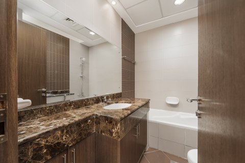 Villa en Dubai Silicon Oasis, Dubai, 4 dormitorios, 288 m², № 134015 - foto 3