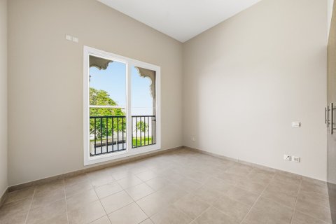 Villa en Dubai Silicon Oasis, Dubai, 4 dormitorios, 288 m², № 134015 - foto 9
