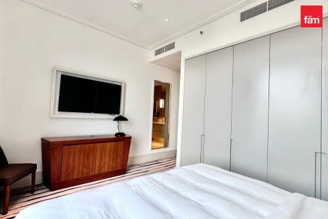 Appartement à Downtown Dubai (Downtown Burj Dubai), Dubai, 3 chambres, 187.1 m², № 124244 - photo 12