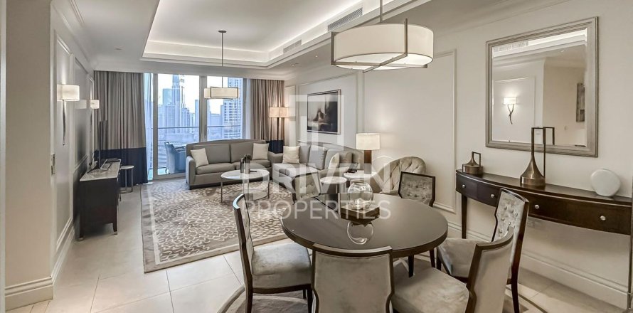 Apartment in Downtown Dubai (Downtown Burj Dubai), Dubai 2 bedrooms, 162.67 sq.m. № 137230