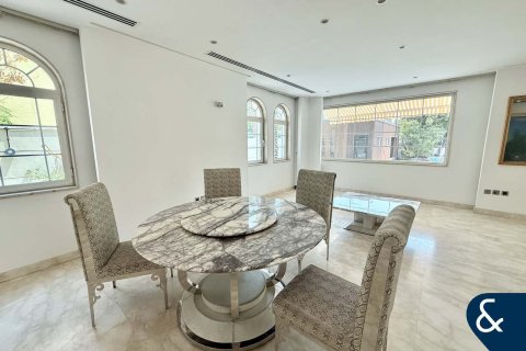 Villa à Legacy, Jumeirah Park, Dubai, 4 chambres, 465 m², № 76527 - photo 5