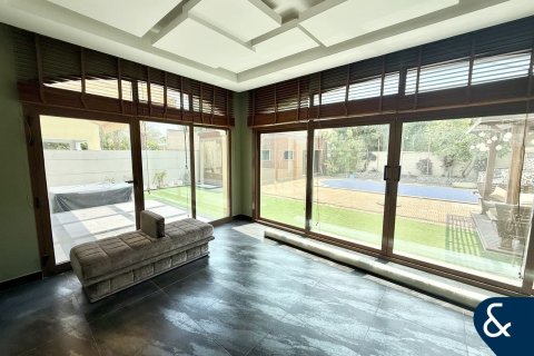 Villa à Legacy, Jumeirah Park, Dubai, 4 chambres, 465 m², № 76527 - photo 8