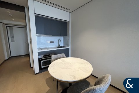 Apartment in Downtown Dubai (Downtown Burj Dubai), Dubai 1 bedroom, 94 sq.m. № 76525 - photo 2