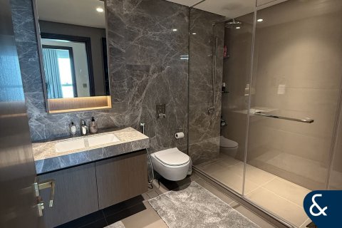 Apartment in EMAAR Beachfront, Dubai Harbour, Dubai 1 bedroom, 75 sq.m. № 76537 - photo 9