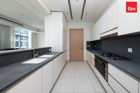 Apartment in Downtown Dubai (Downtown Burj Dubai), Dubai 3 bedrooms, 191.8 sq.m. № 47949 - photo 3