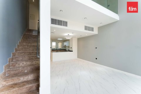 Adosado en Dubai, 2 dormitorios, 136.4 m², № 58107 - foto 19