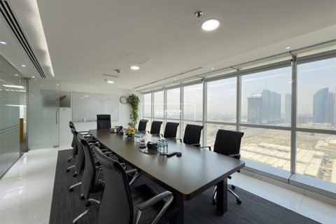 Oficina en Jumeirah Lake Towers, Dubai, 126 m², № 49679 - foto 23