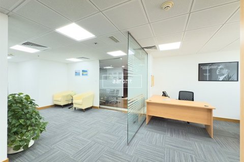 Oficina en Jumeirah Lake Towers, Dubai, 126 m², № 49679 - foto 14
