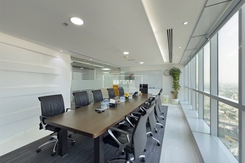 Oficina en Jumeirah Lake Towers, Dubai, 126 m², № 49679 - foto 22
