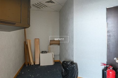 Bureau à Jumeirah Lake Towers, Dubai, 96.9 m², № 49676 - photo 11