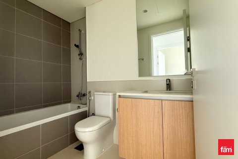 Снять в аренду виллу в Дубае: 3 спальни, 158.7м², № 70545 - фото 6