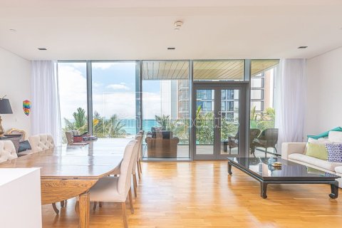 Apartment in Dubai 2 bedrooms, 148.3 sq.m. № 70546 - photo 6