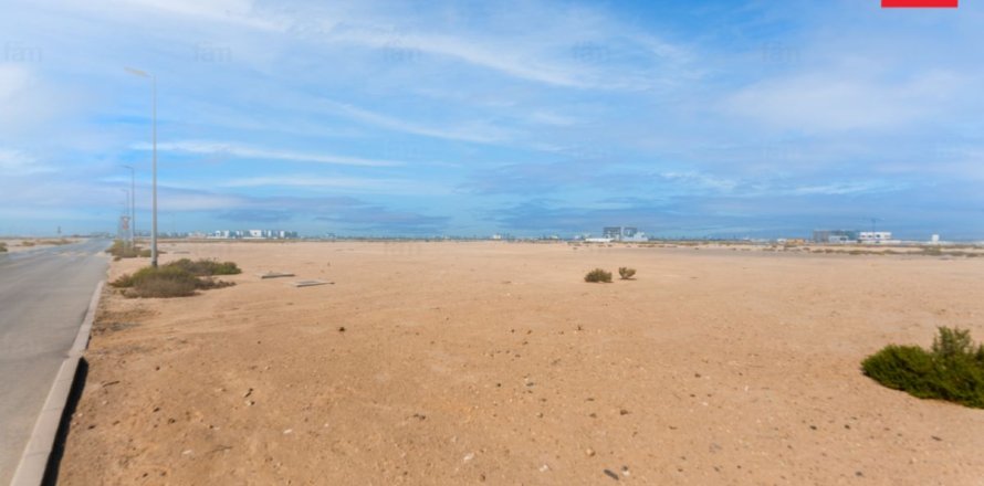 Land in Jebel Ali, Dubai 1202.6 sq.m. № 71619