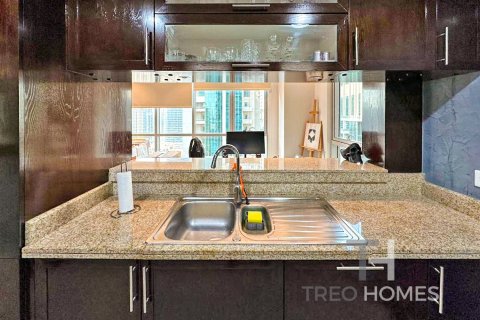 Appartement à Burj Khalifa, Dubai, 1 chambre, 84 m², № 14129 - photo 4