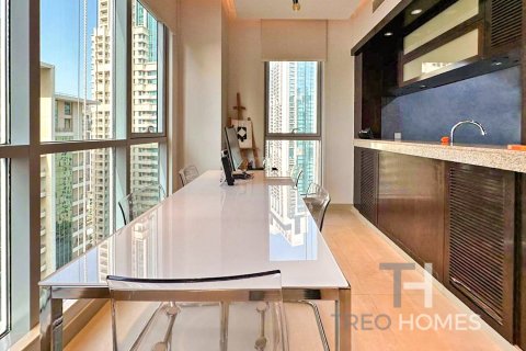 Appartement à Burj Khalifa, Dubai, 1 chambre, 84 m², № 14129 - photo 3