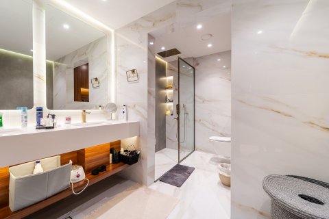 Купить квартиру в Дубай Марине, Дубай: 3 спальни, 379м², № 103239 - фото 14