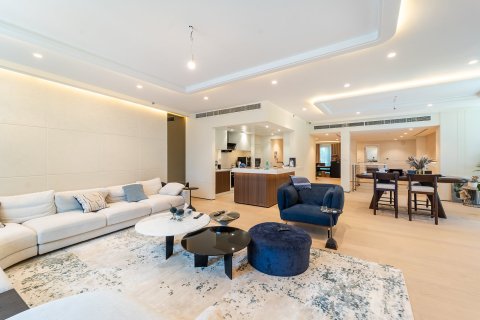 Купить квартиру в Дубай Марине, Дубай: 3 спальни, 379м², № 103239 - фото 3