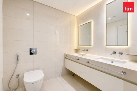 Apartment in Dubai Harbour, Dubai 3 bedrooms, 178.9 sq.m. № 139464 - photo 16