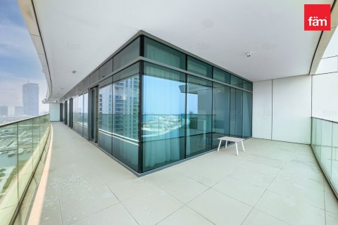 Apartment in Dubai Harbour, Dubai 3 bedrooms, 178.9 sq.m. № 139464 - photo 15