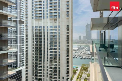 Apartment in Dubai Harbour, Dubai 3 bedrooms, 178.9 sq.m. № 139464 - photo 24