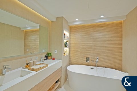 Apartamento en The Links, The Views, Dubai, 3 dormitorios, 161 m², № 76746 - foto 14