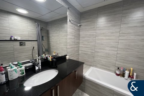 Снять в аренду таунхаус в Meydan, Дубай: 3 спальни, 259м², № 76751 - фото 15