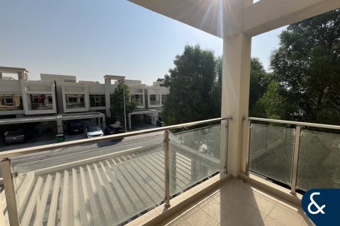 Снять в аренду таунхаус в Meydan, Дубай: 3 спальни, 259м², № 76751 - фото 1