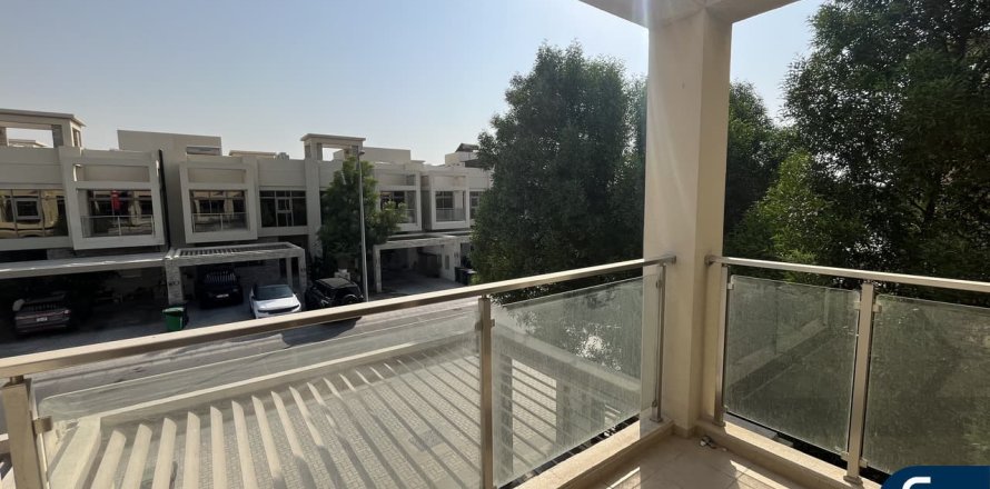 Таунхаус в Meydan, Дубай, 3 спальни, 259м², № 76751