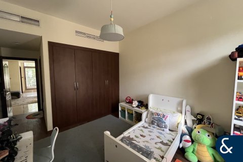 Снять в аренду таунхаус в Meydan, Дубай: 3 спальни, 259м², № 76751 - фото 18