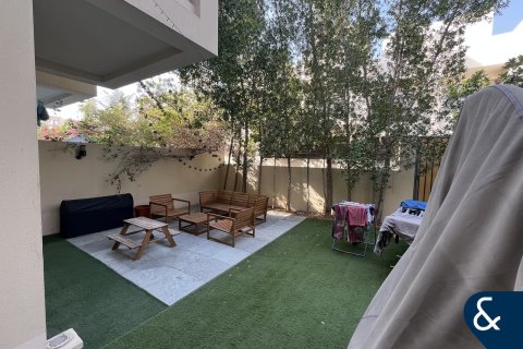 Снять в аренду таунхаус в Meydan, Дубай: 3 спальни, 259м², № 76751 - фото 9