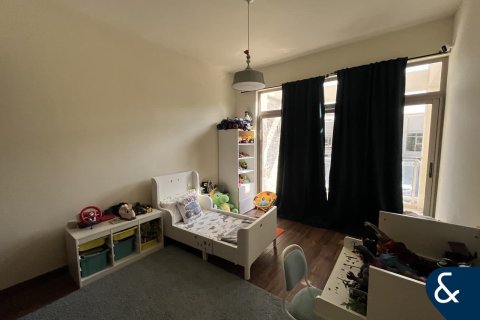 Снять в аренду таунхаус в Meydan, Дубай: 3 спальни, 259м², № 76751 - фото 17