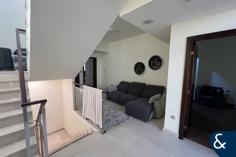 Снять в аренду таунхаус в Meydan, Дубай: 3 спальни, 259м², № 76751 - фото 12