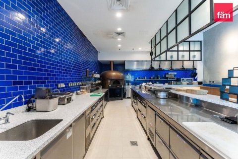 Shop in Al Barsha, Dubai 822 sq.m. № 118473 - photo 14