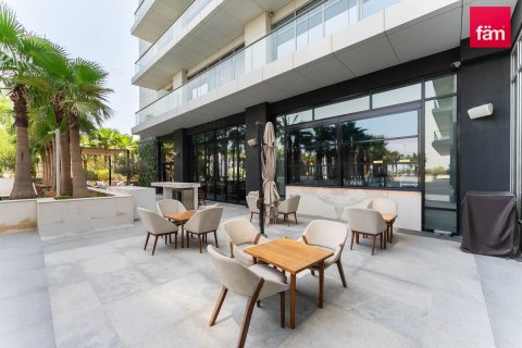 Shop in Al Barsha, Dubai 822 sq.m. № 118473 - photo 2