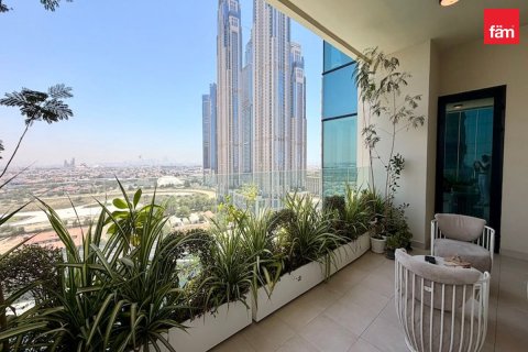 Apartment in Business Bay, Dubai 3 bedrooms, 175.9 sq.m. № 118476 - photo 18