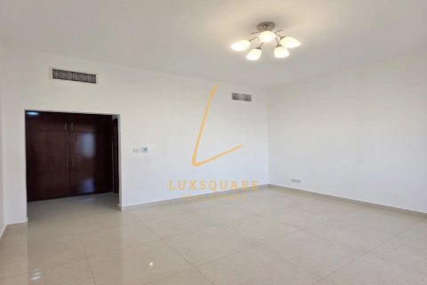 Villa à Dubai Science Park, Dubai, 5 chambres, 792 m², № 100596 - photo 12