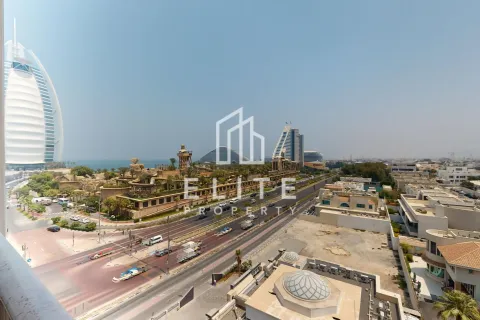 Apartment in Madinat Jumeirah Living, Umm Suqeim, Dubai studio, 72 sq.m. № 55270 - photo 11