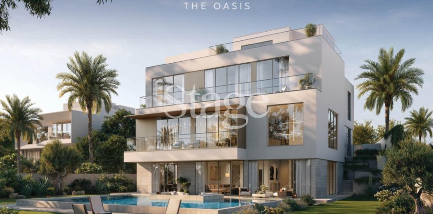 Villa en Dubai, 4 dormitorios, 825 m², № 122179