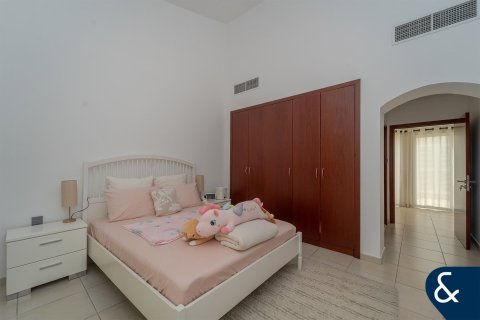 Villa en Green Community West, Green Community, Dubai, 4 dormitorios, 404 m², № 75597 - foto 17
