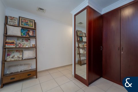 Villa en Green Community West, Green Community, Dubai, 4 dormitorios, 404 m², № 75597 - foto 25