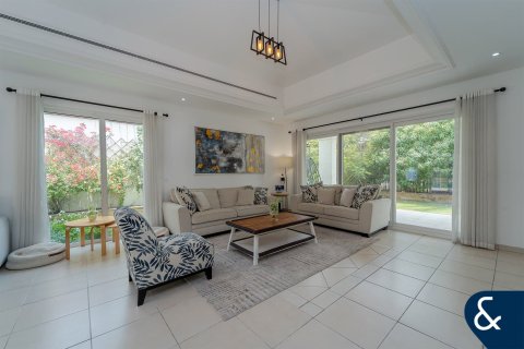 Villa en Green Community West, Green Community, Dubai, 4 dormitorios, 404 m², № 75597 - foto 7
