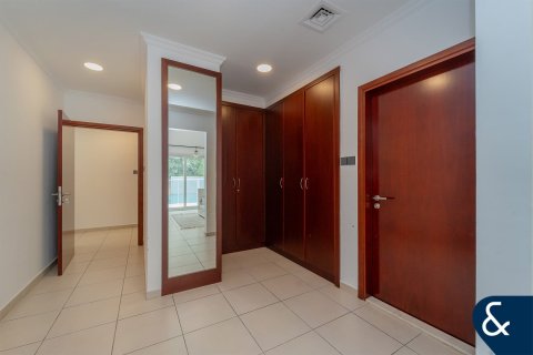 Villa en Green Community West, Green Community, Dubai, 4 dormitorios, 404 m², № 75597 - foto 24