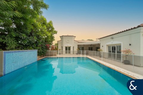 Villa en Green Community West, Green Community, Dubai, 4 dormitorios, 404 m², № 75597 - foto 2