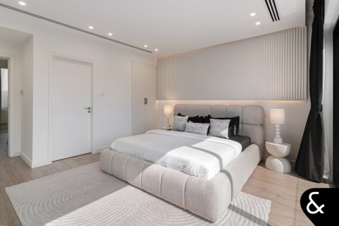 Villa en Jumeirah Islands, Dubai, 4 dormitorios, 466 m², № 75598 - foto 21