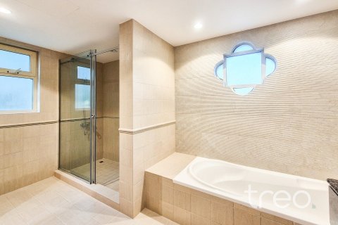 Villa à Jumeirah Islands, Dubai, 4 chambres, 483.1 m², № 119668 - photo 6