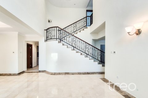 Villa à Jumeirah Islands, Dubai, 4 chambres, 483.1 m², № 119668 - photo 5