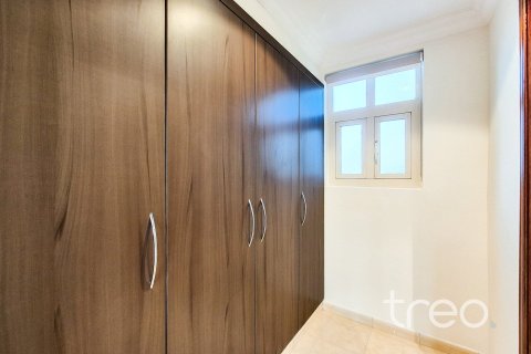 Villa à Jumeirah Islands, Dubai, 4 chambres, 483.1 m², № 119668 - photo 13
