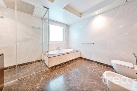 Снять в аренду квартиру в Пальме Джумейре, Дубай: 4 спальни, 952.63м², № 119666 - фото 23