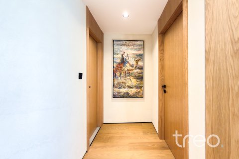 Снять в аренду квартиру в Бурдж-Халифе, Дубай: 2 спальни, 126.81м², № 119672 - фото 15